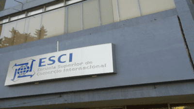 Primera Escuela de Tráfico y Tramitación Aduanal