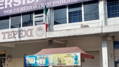 Universidad Azteca, plantel Los Reyes