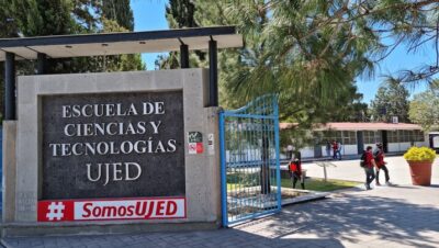 Escuela Comercial Práctica UJED